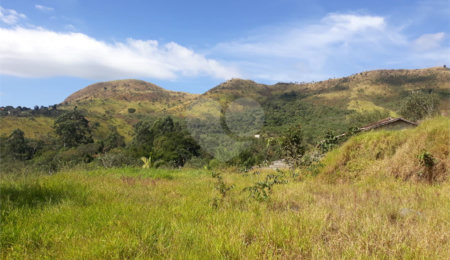 Terreno à venda em Recanto das Acácias, São Roque, SP