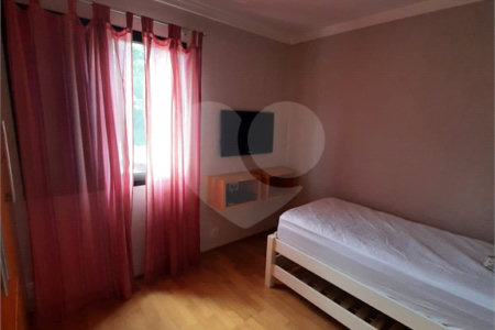 Apartamento à venda com 3 quartos, sendo 1 suíte, em Santo Amaro, São Paulo, SP