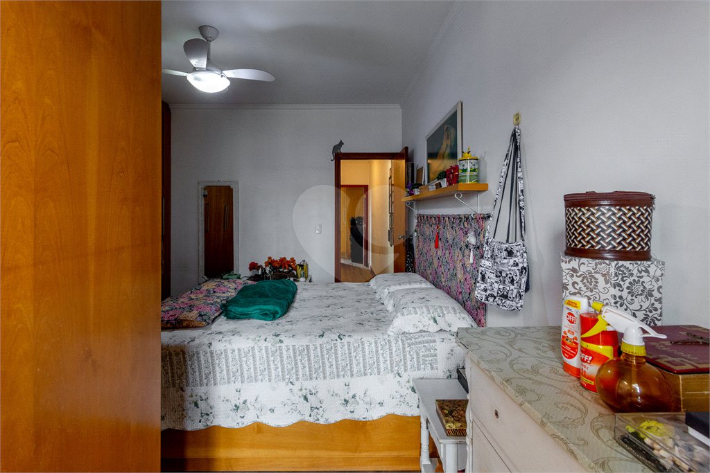 Sobrado à venda com 4 quartos, sendo 3 suítes, em Vila Gustavo, São Paulo, SP