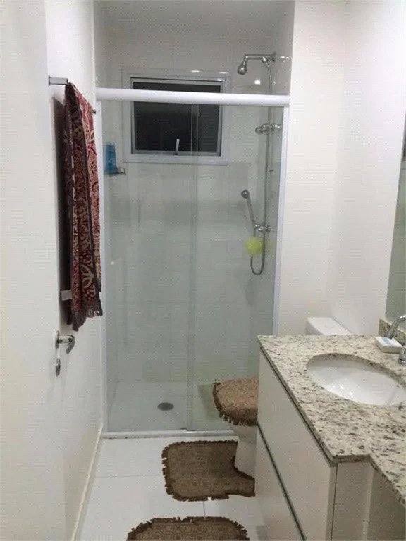 Apartamento à venda com 3 quartos, sendo 1 suíte,  em Parque Reboucas, São Paulo, SP