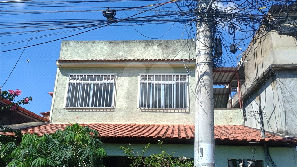 Sobrado para alugar com 2 quartos em Campo Grande, Rio de Janeiro, RJ