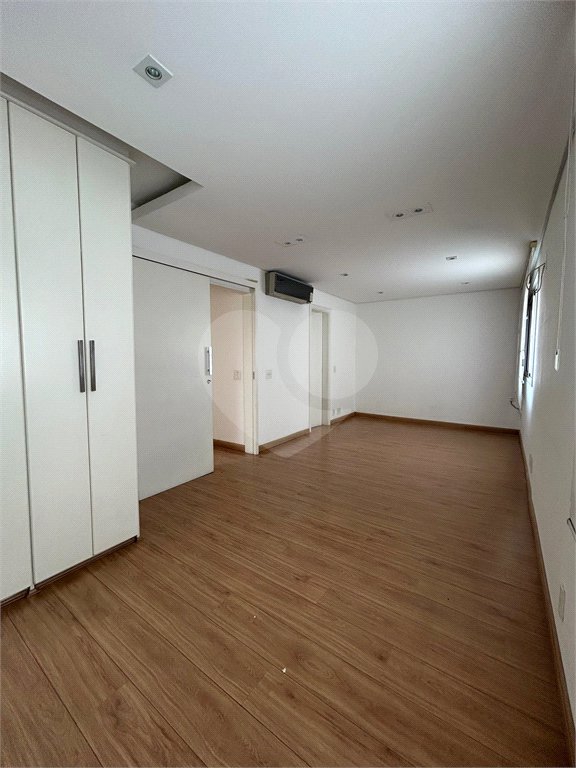 Apartamento à venda com 2 quartos, sendo 1 suíte, em Santa Cecília, São Paulo, SP