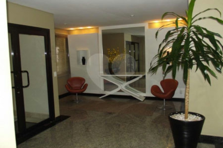 Apartamento à venda com 3 quartos, sendo 1 suíte, em Vila Andrade, São Paulo, SP