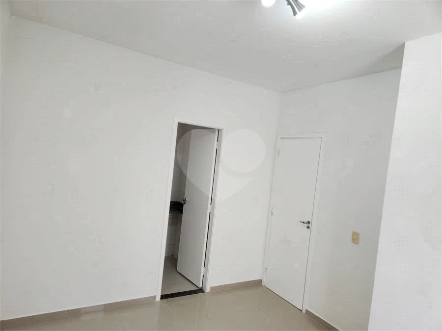 Apartamento para alugar com 2 quartos, sendo 1 suíte,  em Villa DI Cesar, Mogi das Cruzes, SP