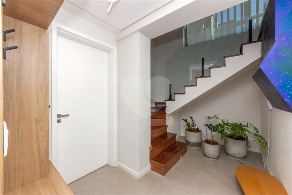 Casa à venda com 3 suítes no condomínio Lazuli, São Paulo - SP