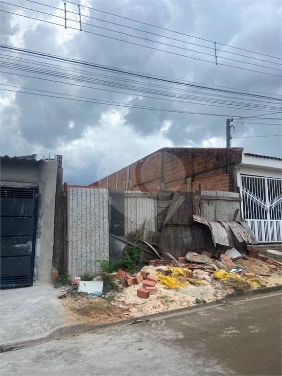 Terreno com 138,00 m² .