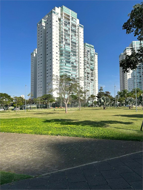 Apartamento à venda com 2 quartos, sendo 1 suíte, em Água Branca, São Paulo, SP