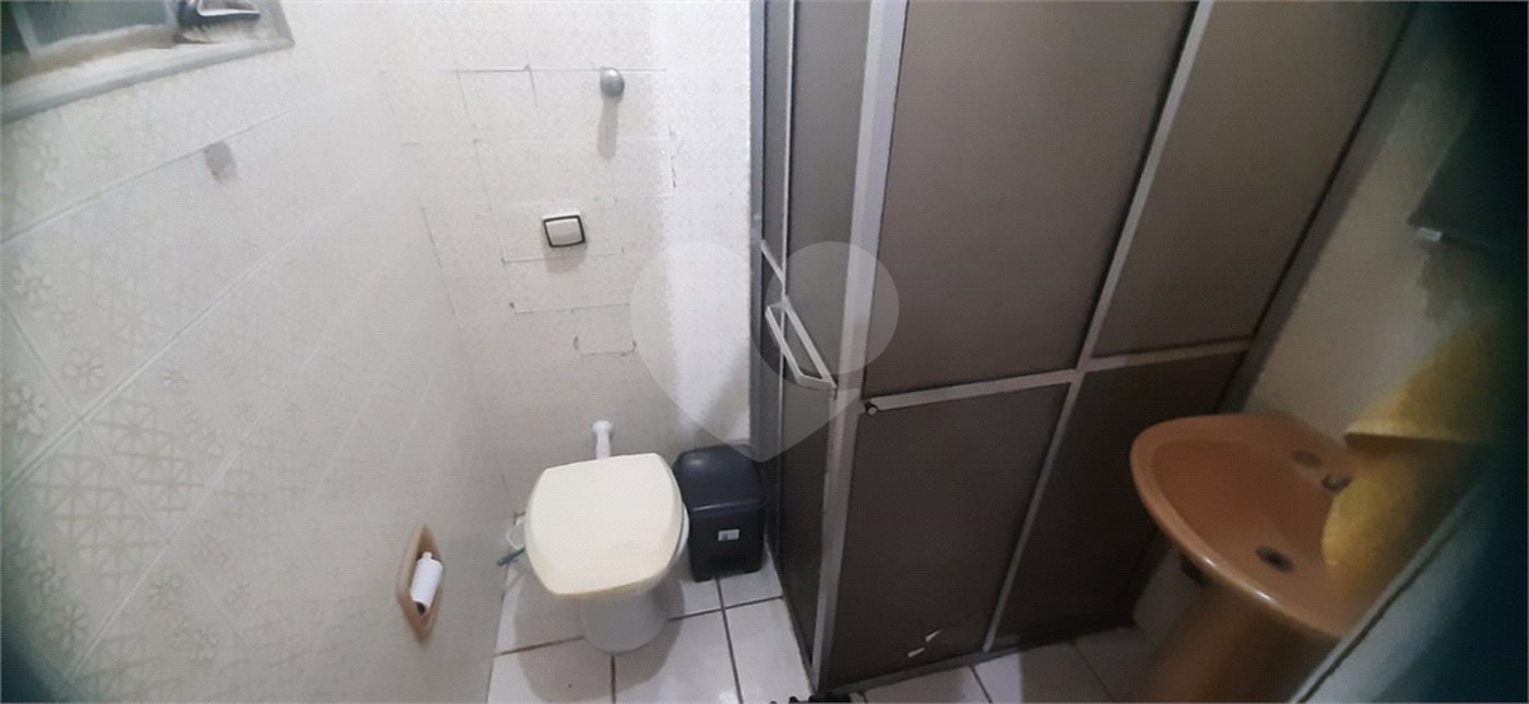 Sobrado à venda com 4 quartos, sendo 1 suíte, em Jardim Brasil (zona Norte), São Paulo, SP