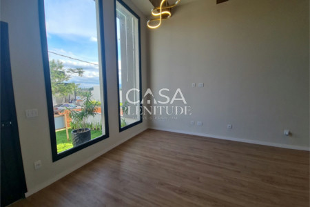 Casa em condomínio à venda com 3 quartos, sendo 1 suíte,  em Jardim Novo Horizonte, Sorocaba, SP