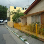 Casa à venda com 4 quartos, sendo 1 suíte, no condomínio Predio Comercial, São Paulo - SP