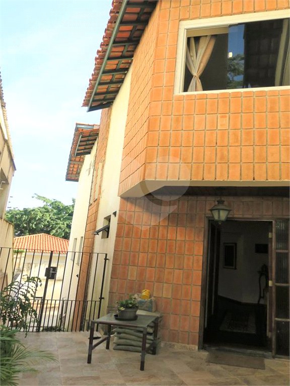 Sobrado à venda com 3 suítes em Vila Progredior, São Paulo, SP