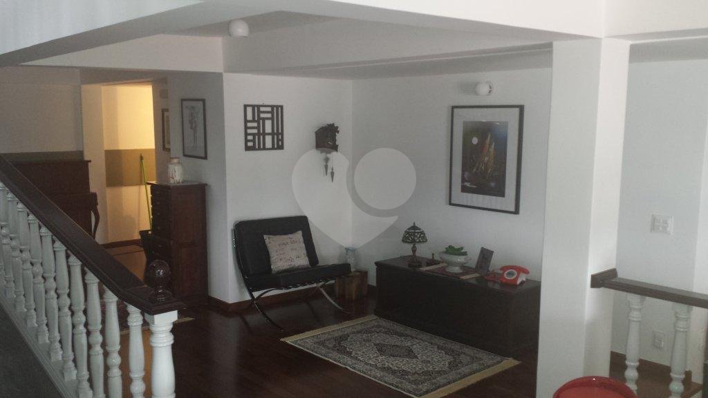 Casa à venda com 3 suítes em Jardim Franca, São Paulo, SP