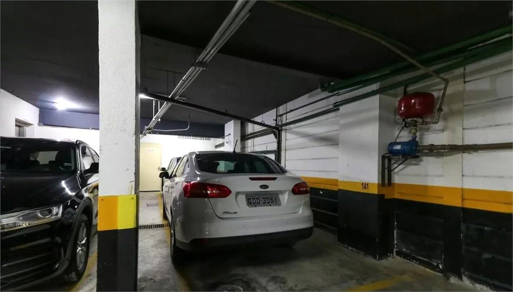 Apartamento à venda com 3 suítes em Vila Ipojuca, São Paulo, SP
