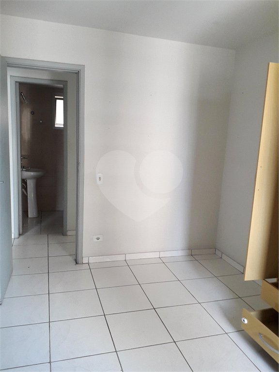 Apartamento à venda com 3 quartos em Vila Suzana, São Paulo, SP