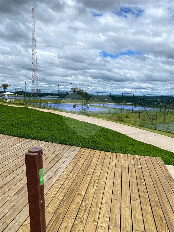 Terreno à venda no condomínio Ninho Verde II, Pardinho - SP