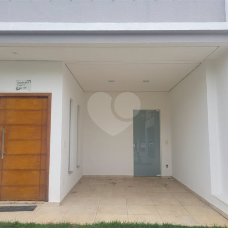Casa à venda com 3 suítes no condomínio Horto Florestal II, Sorocaba - SP