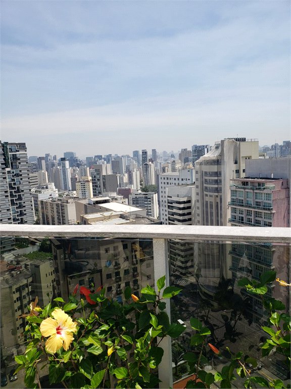 Cobertura à venda com 4 quartos, sendo 3 suítes,  em Vila Uberabinha, São Paulo, SP