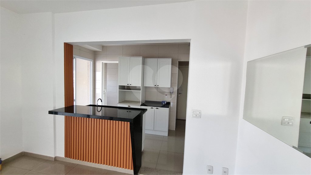 Apartamento à venda com 3 suítes em Santa Teresinha, São Paulo, SP