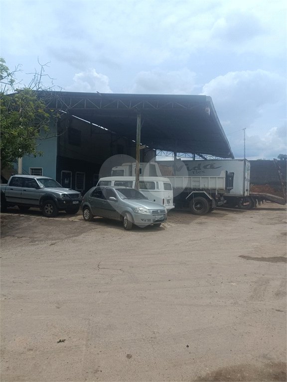 Terreno à venda com 1 suíte em Sítio Areião, São Paulo, SP