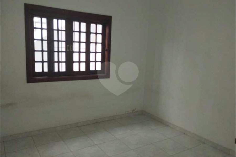 Casa à venda com 4 quartos, sendo 1 suíte,  em Santana, São Paulo, SP