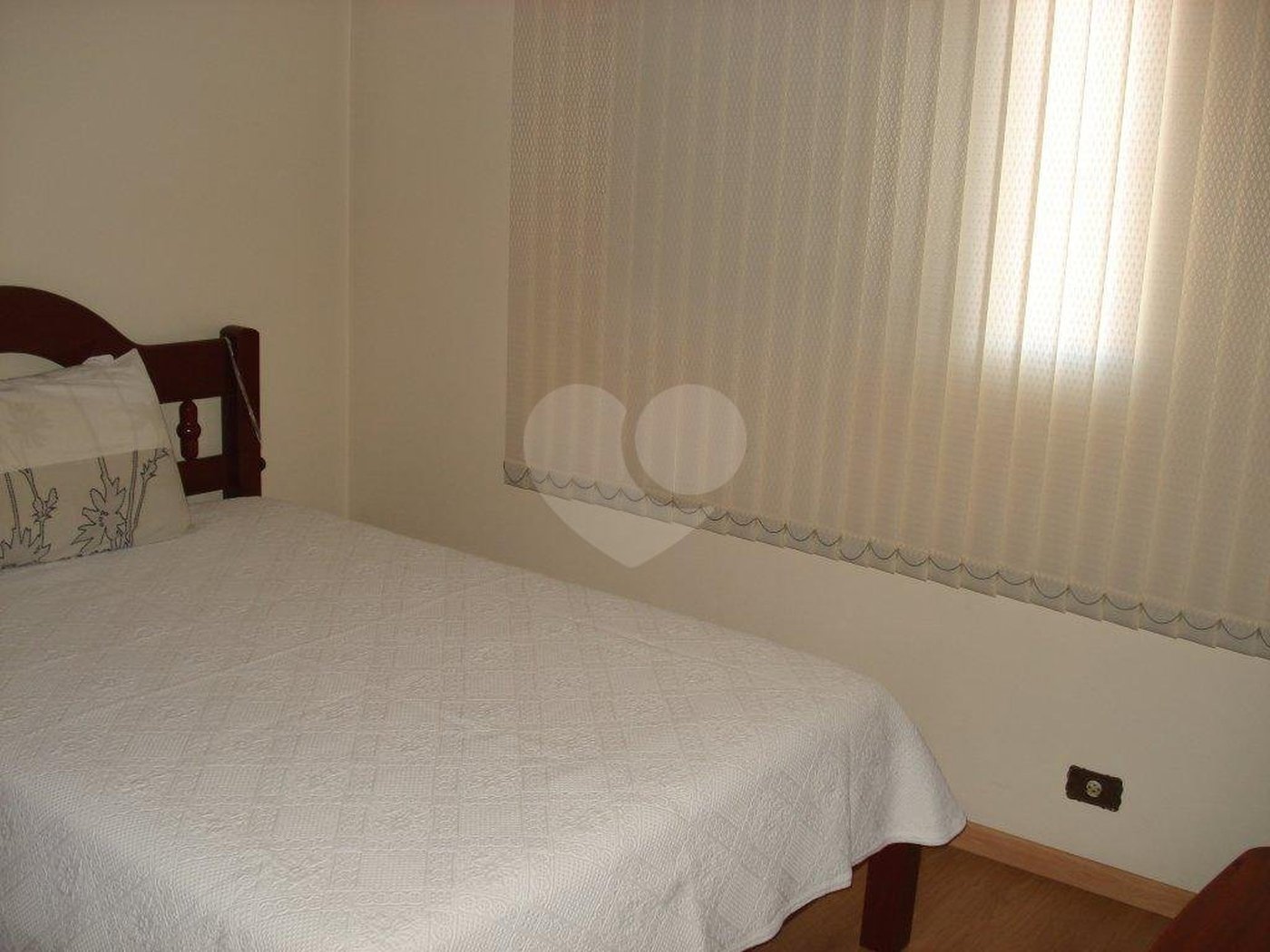 Sobrado à venda com 3 quartos, sendo 1 suíte,  em Jardim Bonfiglioli, São Paulo, SP