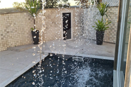 Casa à venda ou para alugar com 4 suítes no condomínio Residencial Monterey Ville, Mogi das Cruzes - SP