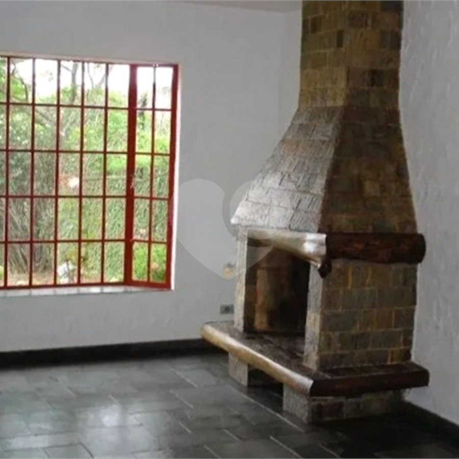Sobrado à venda na Vila Rosália