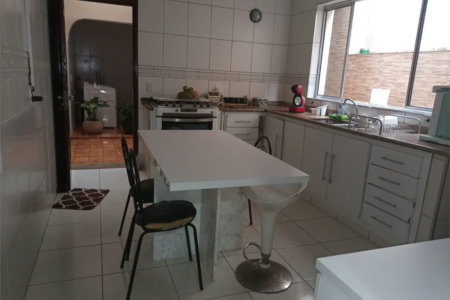 Casa à venda com 3 quartos, sendo 1 suíte, em Jardim Monte Azul, São Paulo, SP