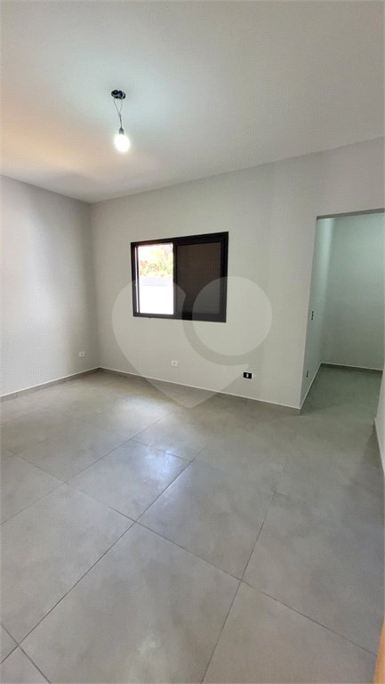 Casa à venda com 3 quartos, sendo 1 suíte, em Pedra Vermelha (terra Preta), Mairiporã, SP