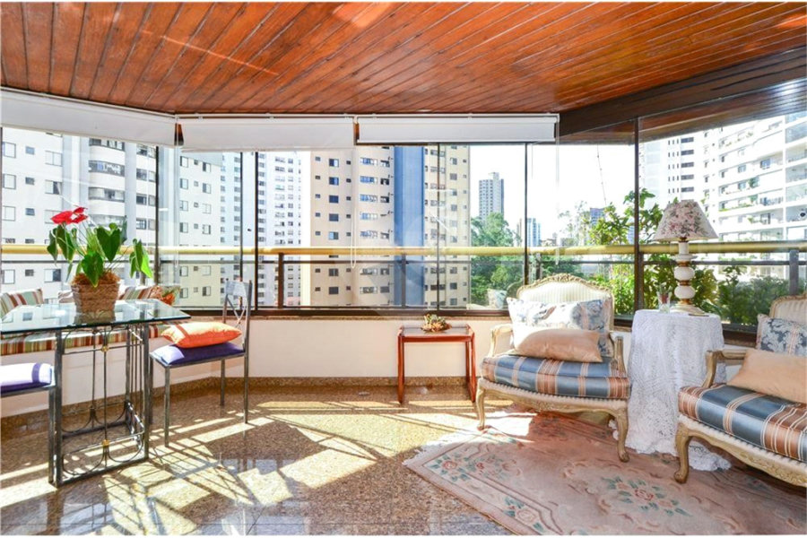 Apartamento à venda com 4 suítes em Morumbi, São Paulo, SP