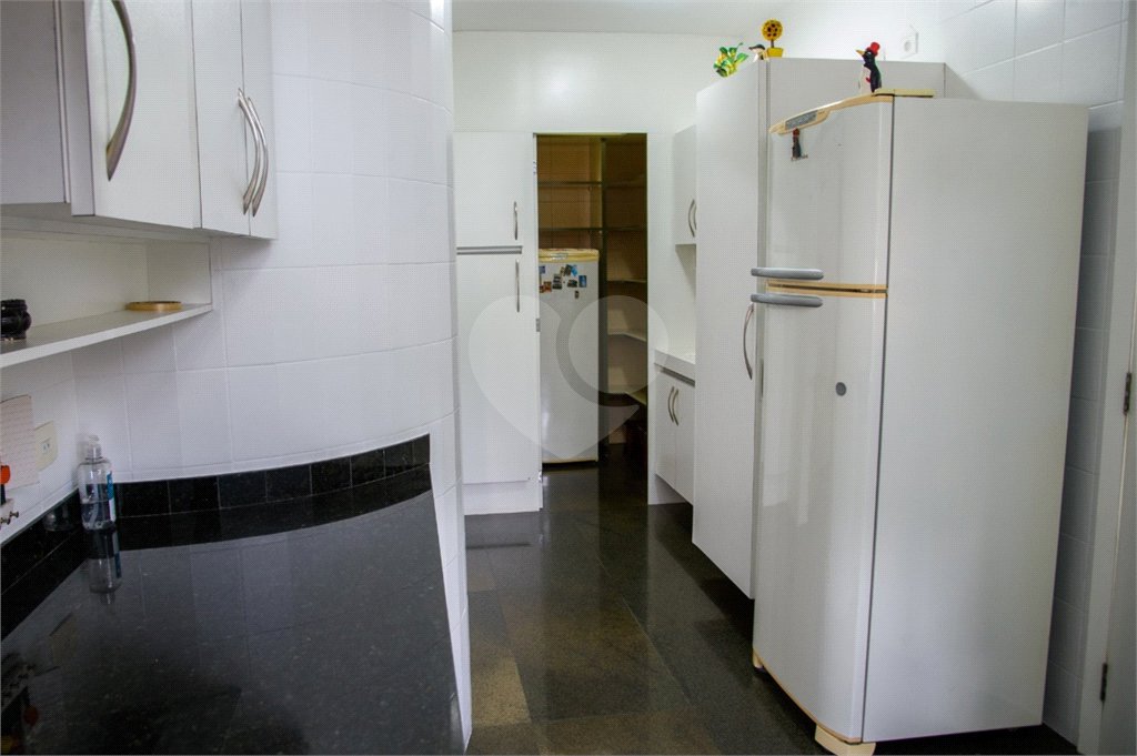 Apartamento à venda com 3 suítes em Paineiras do Morumbi, São Paulo, SP