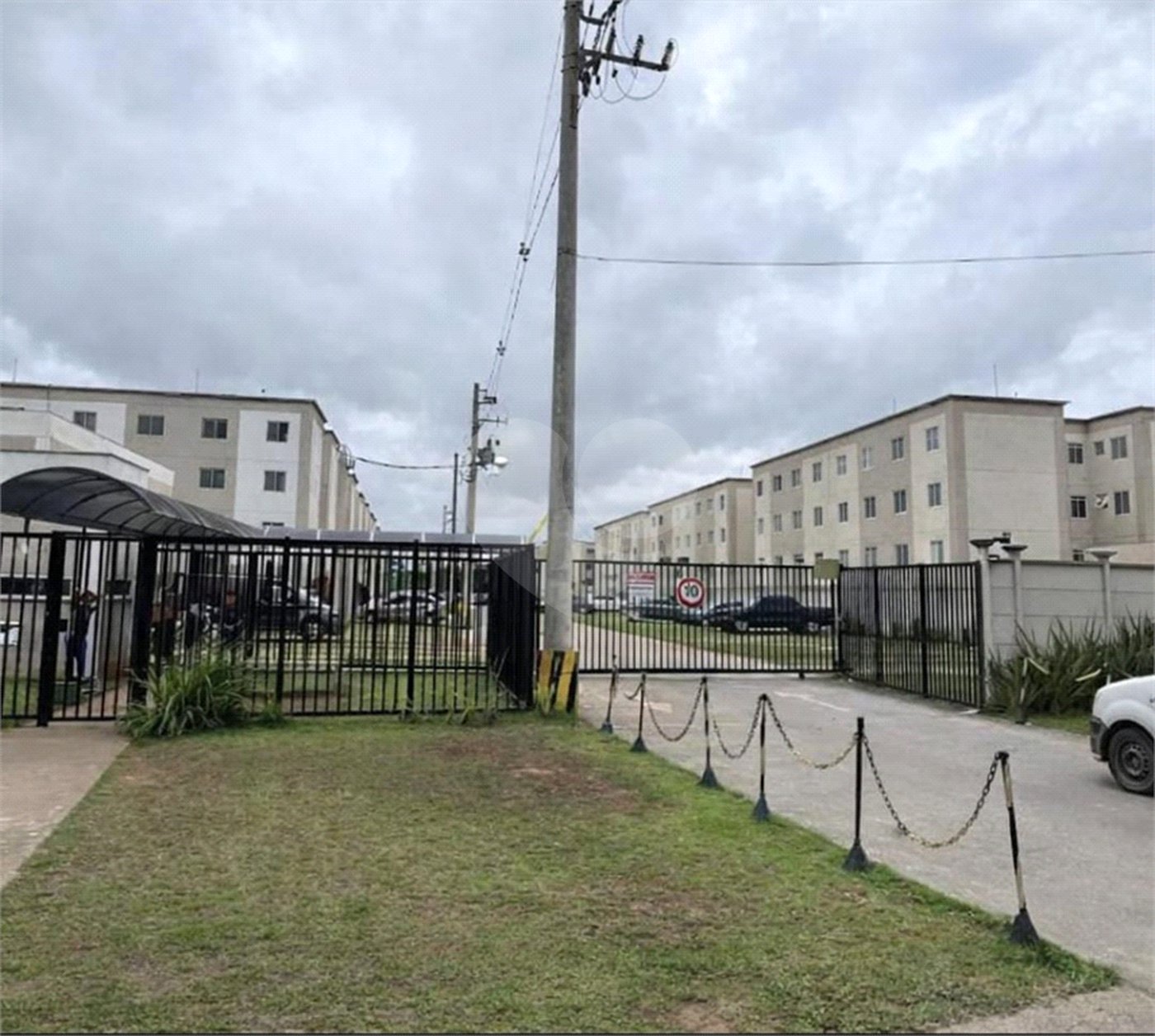 Apartamento à venda com 2 quartos em Parque Santa Rosa, Suzano, SP