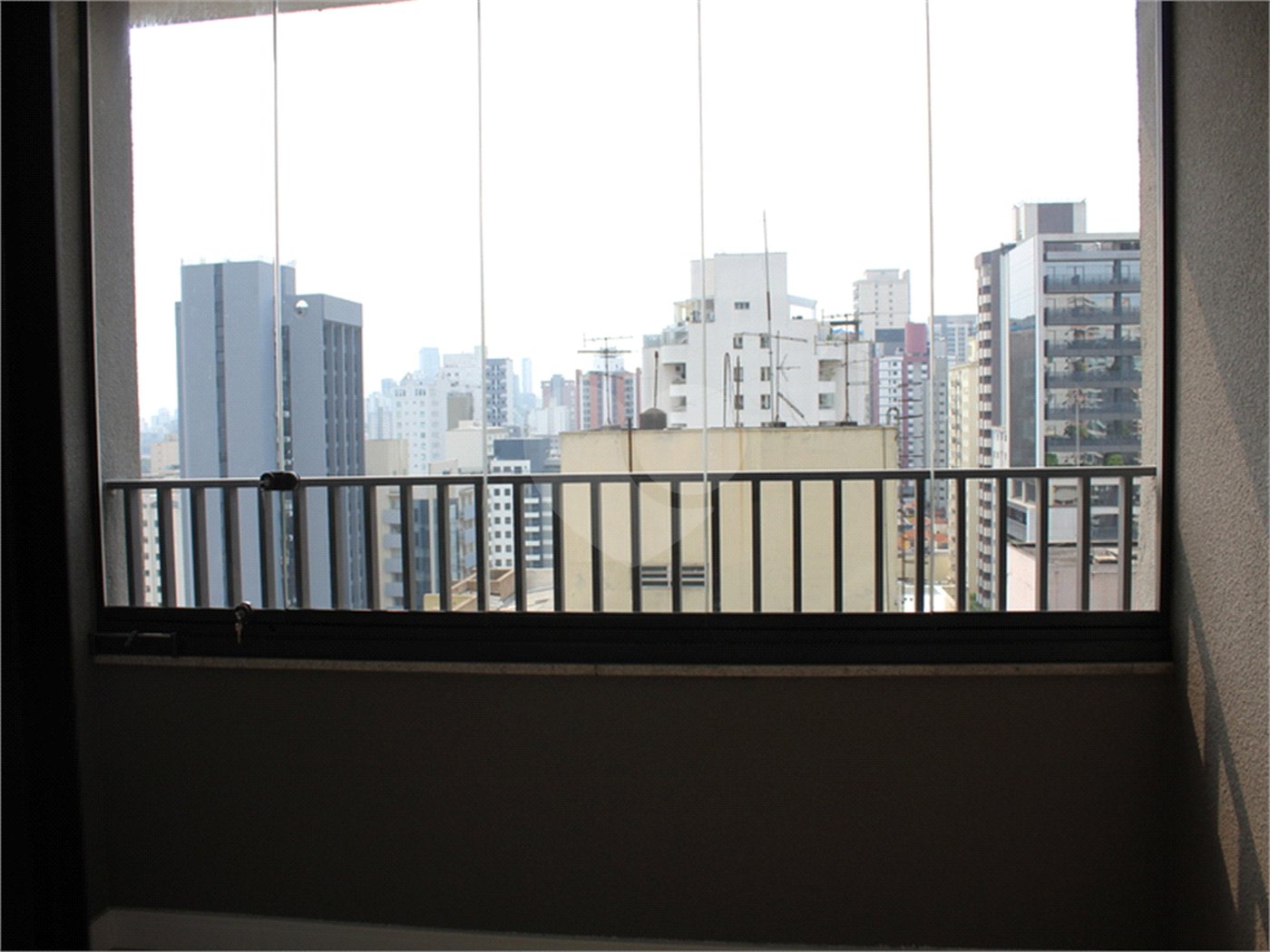Apartamento à venda com 3 suítes em Pinheiros, São Paulo, SP