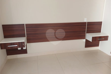 Casa à venda com 3 quartos, sendo 1 suíte, no condomínio Residencial Belle Ville Itaycy, Indaiatuba - SP