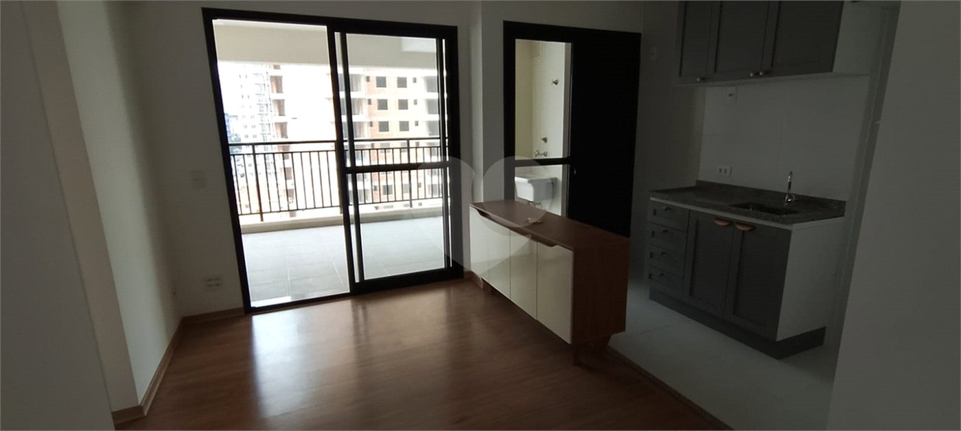 Apartamento para alugar com 3 quartos, sendo 1 suíte, em Ipiranga, São Paulo, SP
