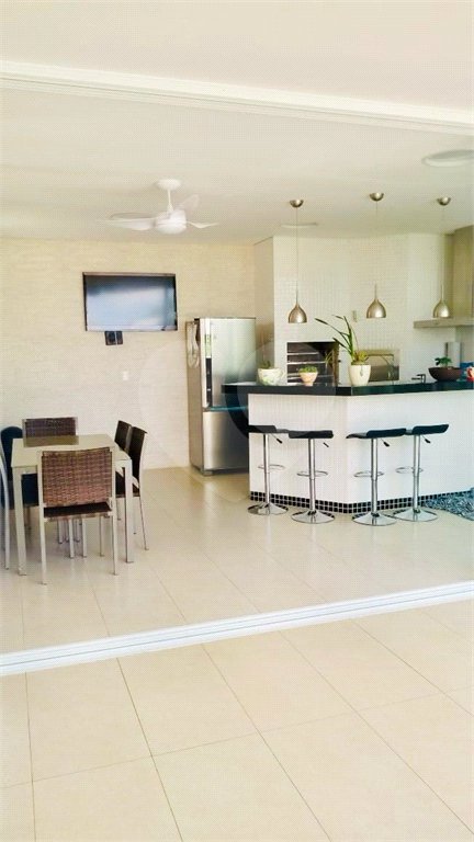 Casa à venda com 4 suítes no condomínio Residencial Villa dos Inglezes, Sorocaba - SP