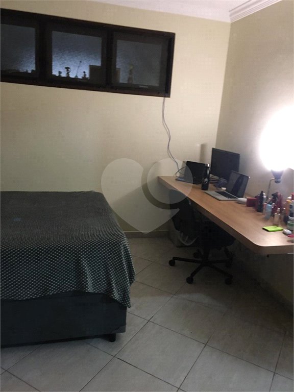 Sobrado à venda com 4 quartos, sendo 3 suítes,  em Jardim Olympia, São Paulo, SP