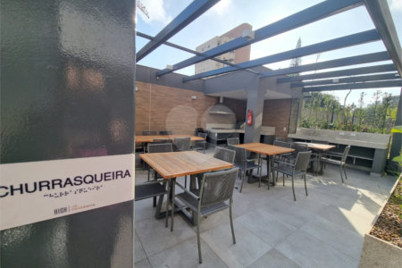 Apartamento à venda com 3 suítes em Jardim Prudência, São Paulo, SP