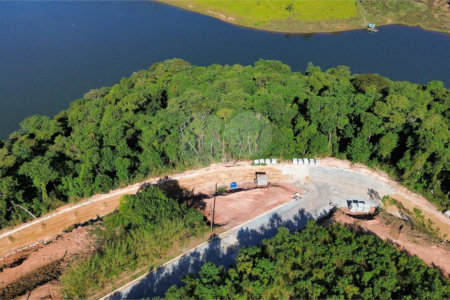 Terreno à venda no condomínio Bosque da Represa, Nazaré Paulista - SP