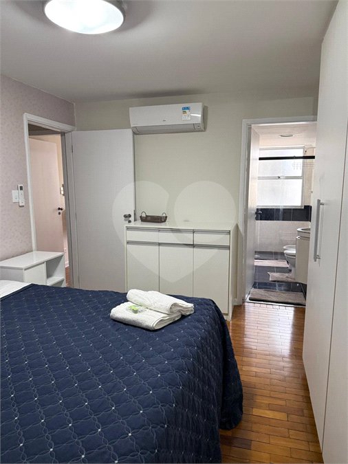 Apartamento à venda com 3 quartos, sendo 1 suíte, em Santa Cecília, São Paulo, SP