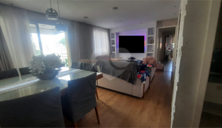 Apartamento à venda com 3 quartos, sendo 1 suíte, em Vila Santo Antônio, Guarulhos, SP
