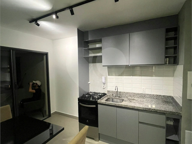 Apartamento à venda com 1 quarto em Moema, São Paulo, SP