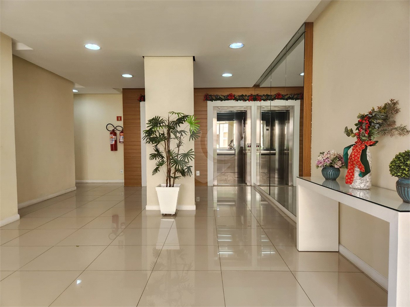 Apartamento à venda com 3 quartos, sendo 2 suítes, em Jardim Arpoador, São Paulo, SP