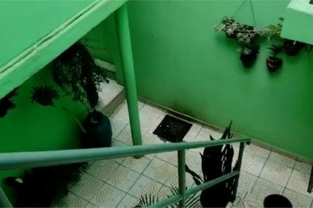 Casa Térrea à venda com 6 quartos em Jardim Rosana, São Paulo, SP
