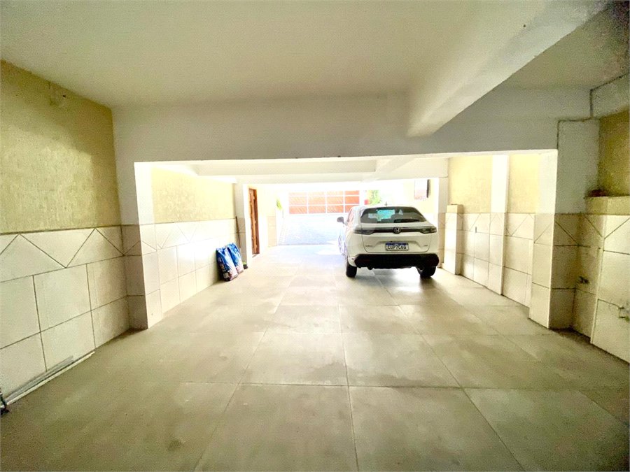 Casa à venda com 3 suítes em Parque São Domingos, São Paulo, SP