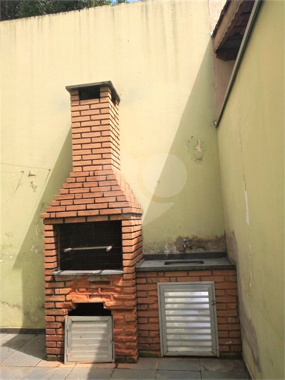 Sobrado à venda com 3 quartos, sendo 1 suíte,  em Vila Romero, São Paulo, SP