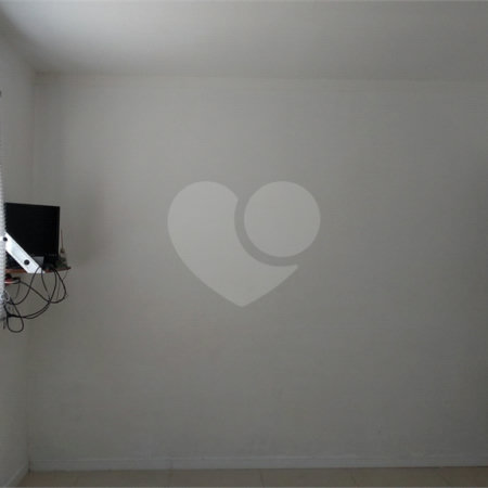 Casa à venda com 3 quartos, sendo 1 suíte, em Vila Mariana, São Paulo, SP