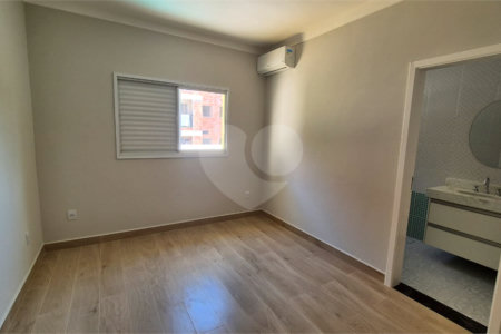 Casa à venda com 3 suítes no condomínio Residencial Villa Di Treviso, Vinhedo - SP