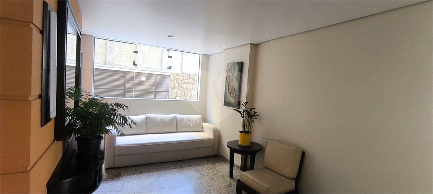 Apartamento à venda com 3 quartos, sendo 1 suíte, em Pinheiros, São Paulo, SP