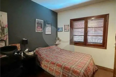 Sobrado à venda com 5 suítes em Vila Romana, São Paulo, SP